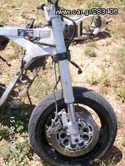  SUSUKI                         GSXR 1100