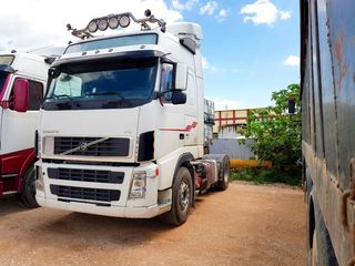 Volvo 2009-thumb-2