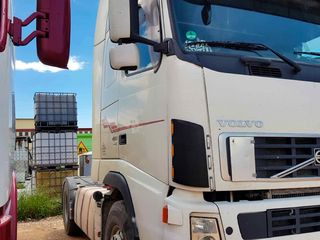 Volvo 2009-thumb-3