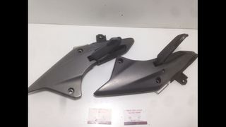   Η βάση μας και αριστεροί Για silver wing