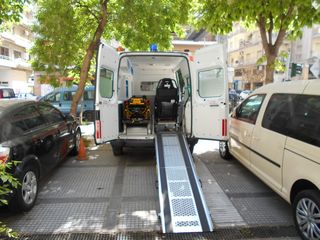Ασθενοφόρο Ford 2013 TRANSIT υπερυψωμενο αριστο!!!-thumb-16
