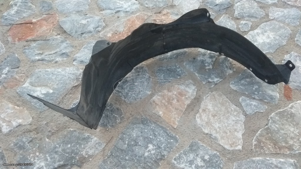 Hyundai Getz 02-09.Εμπρος δεξιος θολος φτερού.