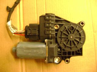 ΜΟΤΕΡ ΠΑΡΑΘΥΡΟΥ ΕΜΠΡΟΣ ΔΕΞΙΑ AUDI A4 B5 0130821786 - 8D09598 ΜΕΤΑΧΕΙΡΙΣΜΕΝΟ ΓΝΗΣΙΟ