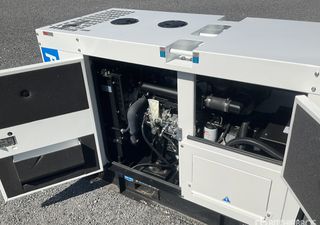 Γεννήτρια 2019 SILENT 70 KW KAΙ 25 KVA KAINOYΡΓIEΣ   10-12  KVA AΠO-thumb-4