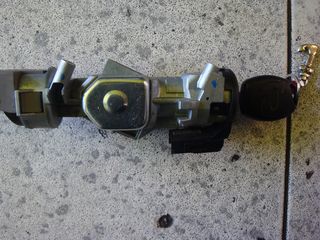  Κλειδαριές κεντρικοι μηζας ford focus 2003 - 2008 μοντ 