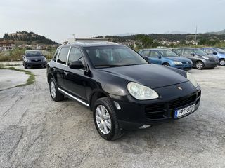 Porsche Cayenne 2003-thumb-1