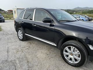 Porsche Cayenne 2003-thumb-3