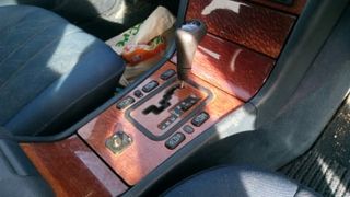 Mercedes-Benz E240 V6 Automatic Wagon Elegance -thumb-6