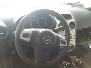 OPEL CORSA D 2010-thumb-4