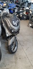YAMAHA NMAX