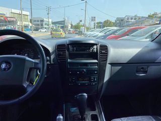 Kia Sorento 2004 LPG COPA CAR-thumb-10