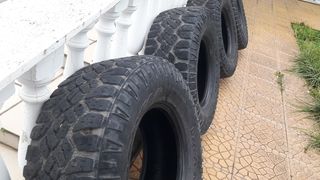 GOODYEAR / BF GOODRICH (315/70/17)-thumb-4