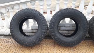 GOODYEAR / BF GOODRICH (315/70/17)-thumb-2