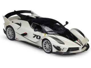 Bburago 1/18 Ferrari FXX-K EVO (16012)