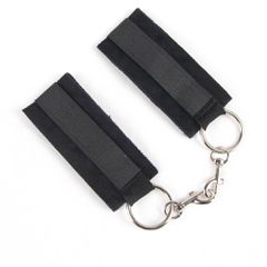 Hanging Love Handcuffs Roleplay-thumb-5