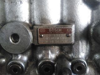 ANTΛΙΑ ΠΕΤΡΕΛΑΙΟΥ V8 MERCEDES OM 402 BOSCH-thumb-1