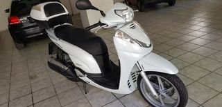 Honda SH 300i 2011-thumb-2