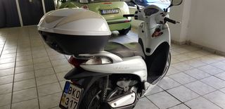 Honda SH 300i 2011-thumb-4