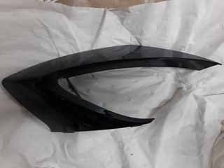 Μασκάκι εμπρός φανού Yamaha FZ6 fazer