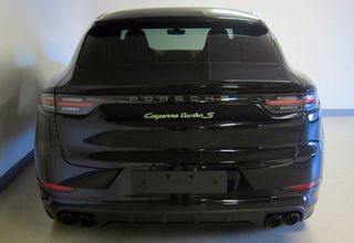Porsche Cayenne 2021 Coupe Turbo S E HYBRID-thumb-3