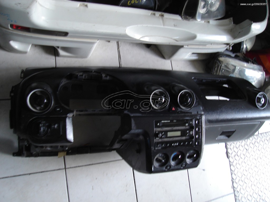 FORD FIESTA 2004 ΤΑΜΠΛΟ
