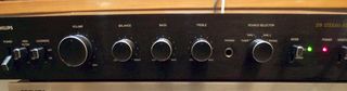 PHILIPS 270 VINTAGE CLASSIC PREAMPLIFIER TYPE 22AH270/15 WITH PHONO
