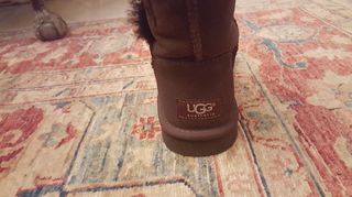 Πωλούνται μπότες UGG AUSTRALIA καινούργιες στο κουτί τους. -thumb-4