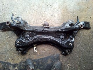 ΓΕΦΥΡΑ ΕΜΠΡΟΣ TOYOTA AVENSIS  2006 - 2014