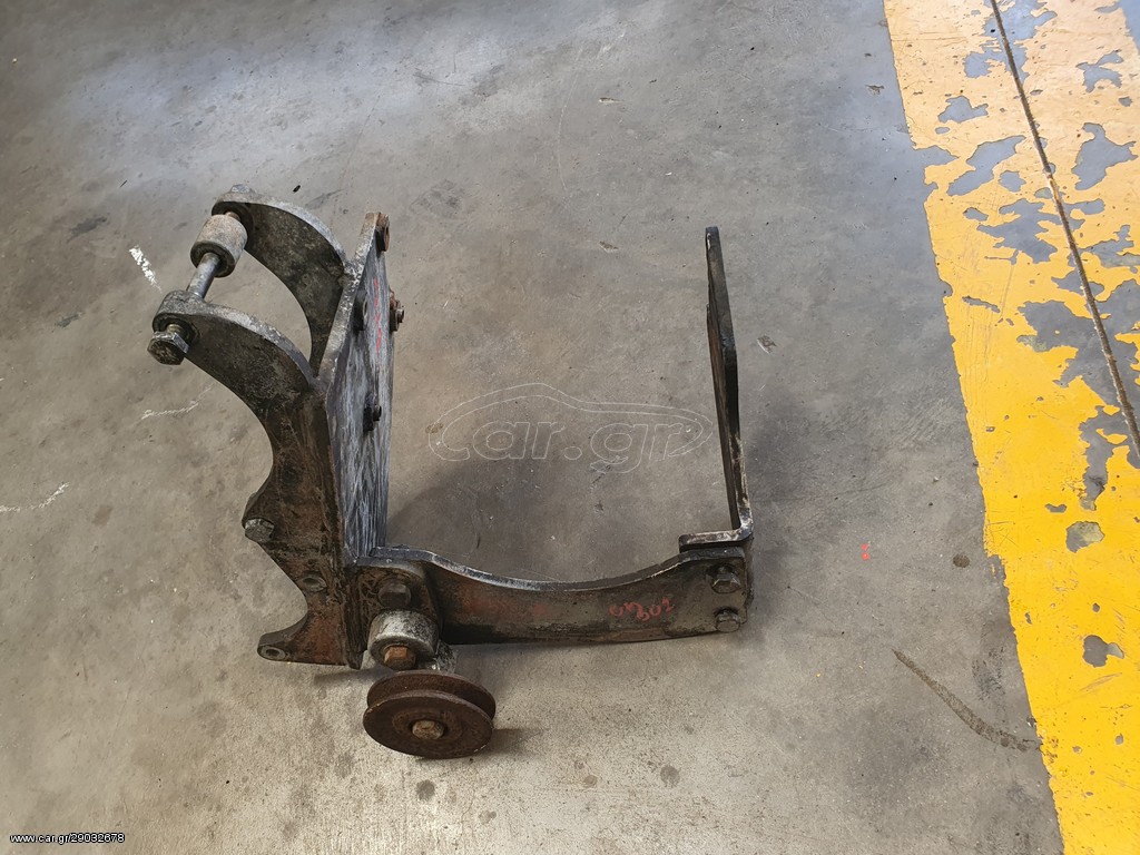 ΒΑΣΗ  ΓΙΑ ΚΟΜΠΡΕΣΕΡ AIRCONTITION ΓΙΑ MERCEDES BENZ 212 312 412 TYP OM 602 ΣΕ ΑΡΙΣΤΗ ΚΑΤΑΣΤΑΣΗ