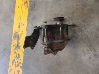 ΒΑΣΗ  ΓΙΑ ΚΟΜΠΡΕΣΕΡ AIRCONTITION ΓΙΑ MERCEDES BENZ 212 312 412 TYP OM 602 ΣΕ ΑΡΙΣΤΗ ΚΑΤΑΣΤΑΣΗ-thumb-2