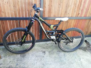 Downhill - Enduro - Trail Specialized 2010 DEMO 7 FSR DH-thumb-1