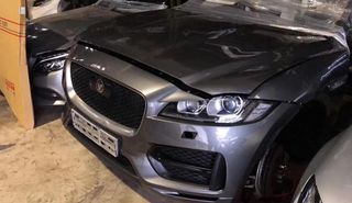 JAGUAR F PACE -thumb-2