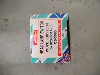Headlamp Switch Isuzu KBD 25/26-thumb-1