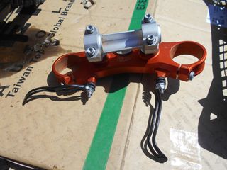 KTM 690 DUKE-thumb-23