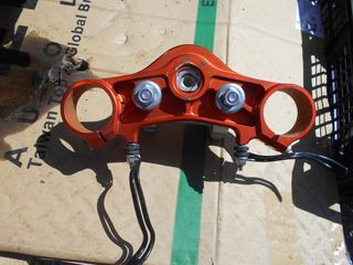 KTM 690 DUKE-thumb-24