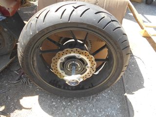 YAMAHA MT-07-thumb-34