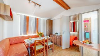 Irm 2010 S Mercure-thumb-3