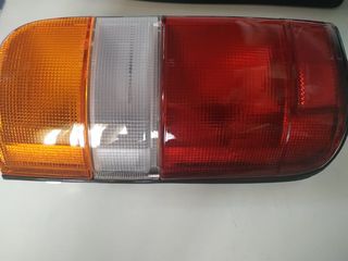 ΦΑΝΑΡΙ TOYOTA HIACE -thumb-1