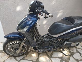 Piaggio beverly 300