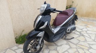 Piaggio beverly 350-thumb-1