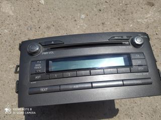 TOYOTA AURIS 2006-2011 RADIO CD