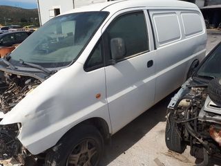 HYUNDAI H1 05' 2.3cc-thumb-1