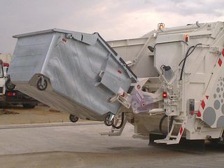 Απορριμματοφόρο 2007 MERCEDES 2628 ECONIC 24+2 KYB. -thumb-1