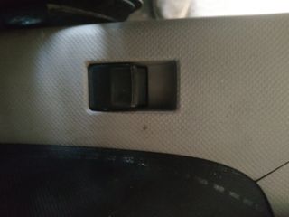 Διακόπτης ηλεκτρικού παραθύρου Toyota Yaris 2005-2011-thumb-1