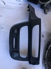 RADIO CD ,ΟΘΟΝΗ,ΠΛΑΙΣΙΟ,ΕΡΓΟΣΤΑΣΙΑΚΟ ΓΙΑ RENAULT MEGANE 2014-thumb-1