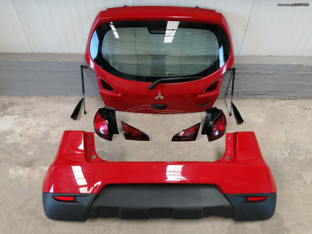 ΤΡΟΜΠΕΤΟ ΠΙΣΩ ΑΠΟ MITSUBISHI COLT 2009