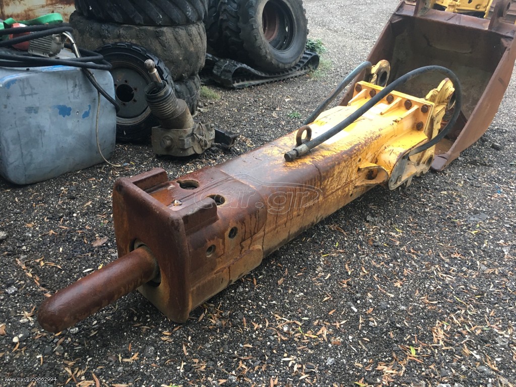 Σφυριά Hammer 2011 (JCB)
