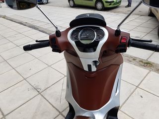 Piaggio Beverly 300i 2010 ΑΡΙΣΤΗ ΚΑΤΑΣΤΑΣΗ!!-thumb-10