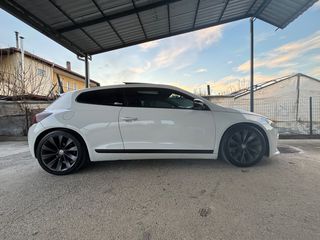 Volkswagen Scirocco 2010-thumb-1