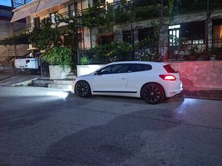 Volkswagen Scirocco 2010-thumb-6